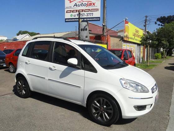 FIAT IDEA 1.6 MPI ESSENCE 16V FLEX 4P MANUAL